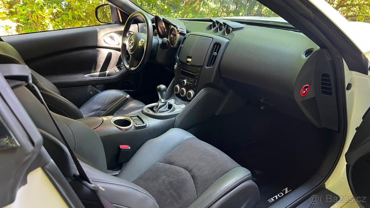 2011 Nissan OSTATNÍ - 9