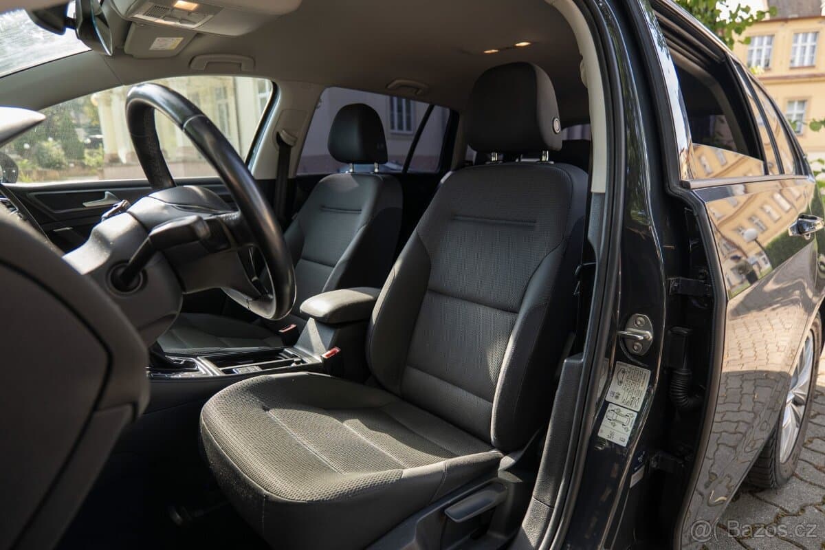2017 Volkswagen GOLF - 9