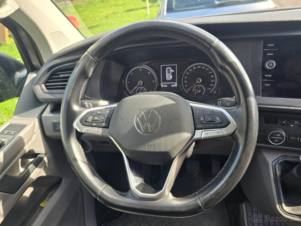 2022 Volkswagen CARAVELLE - 9