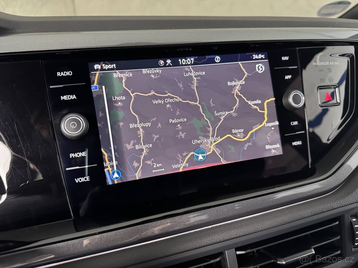 2022 Volkswagen POLO - 9
