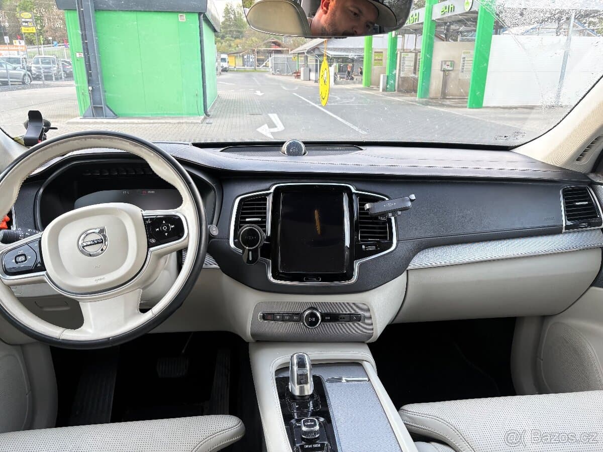 2016 Volvo XC90 - 9