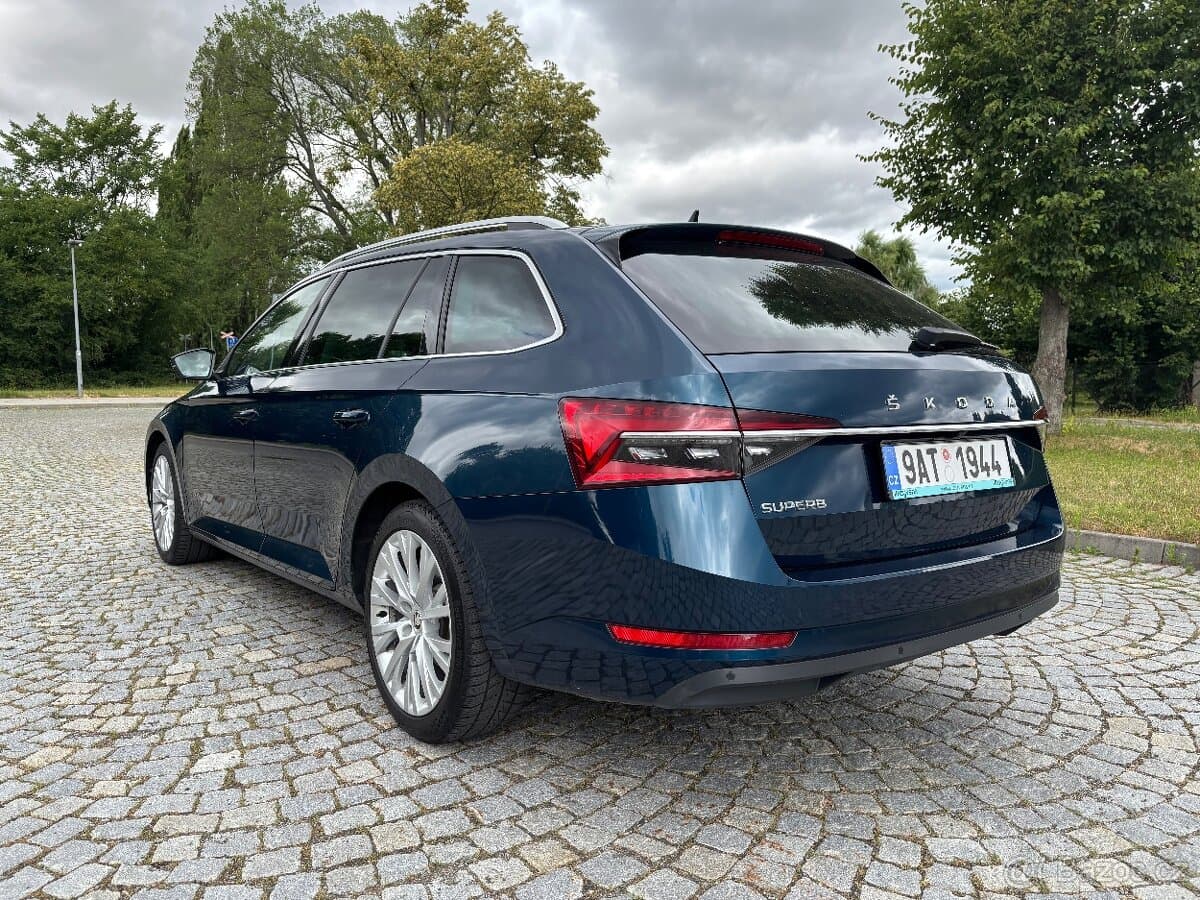 2023 Škoda SUPERB - 9