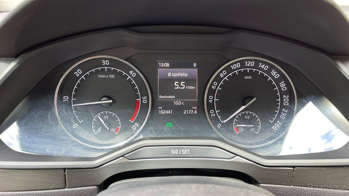 2016 Škoda SUPERB - 9