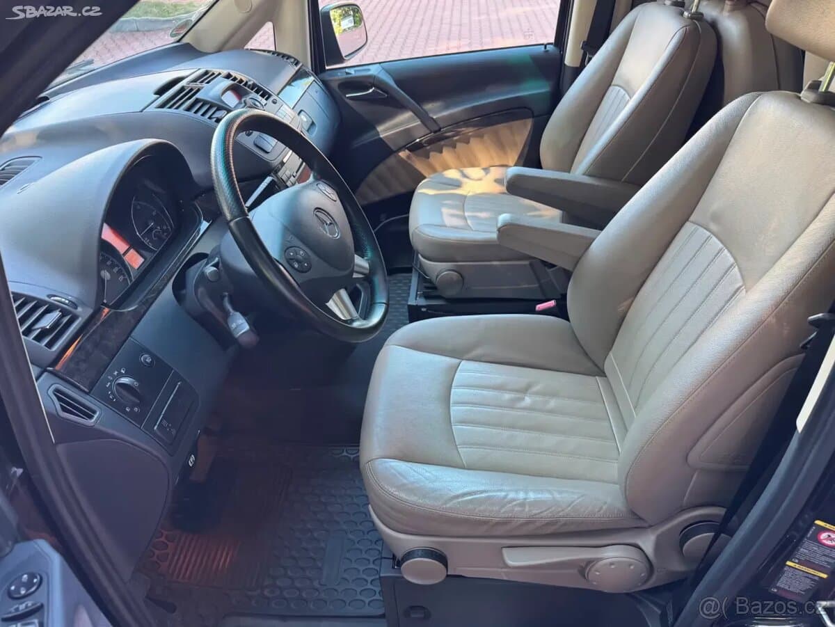 2012 Mercedes-Benz VIANO - 9