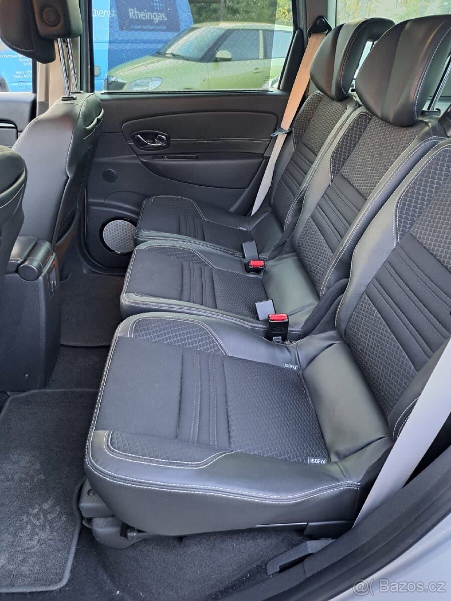 2015 Renault SCENIC - 9