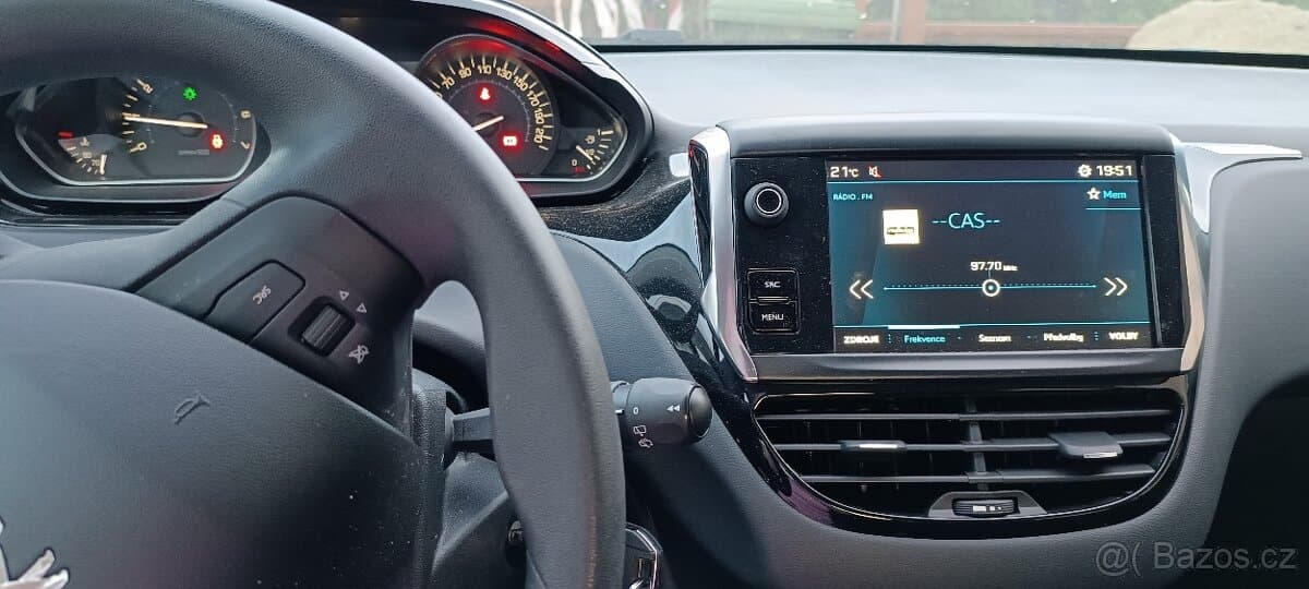 2019 Peugeot 208 - 9