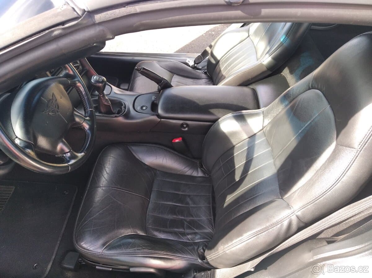 2001 Chevrolet CORVETTE - 9