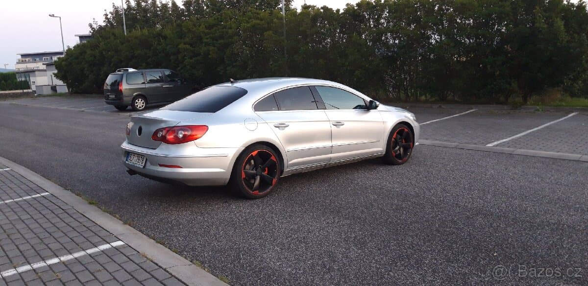 2008 Volkswagen PASSAT CC - 9