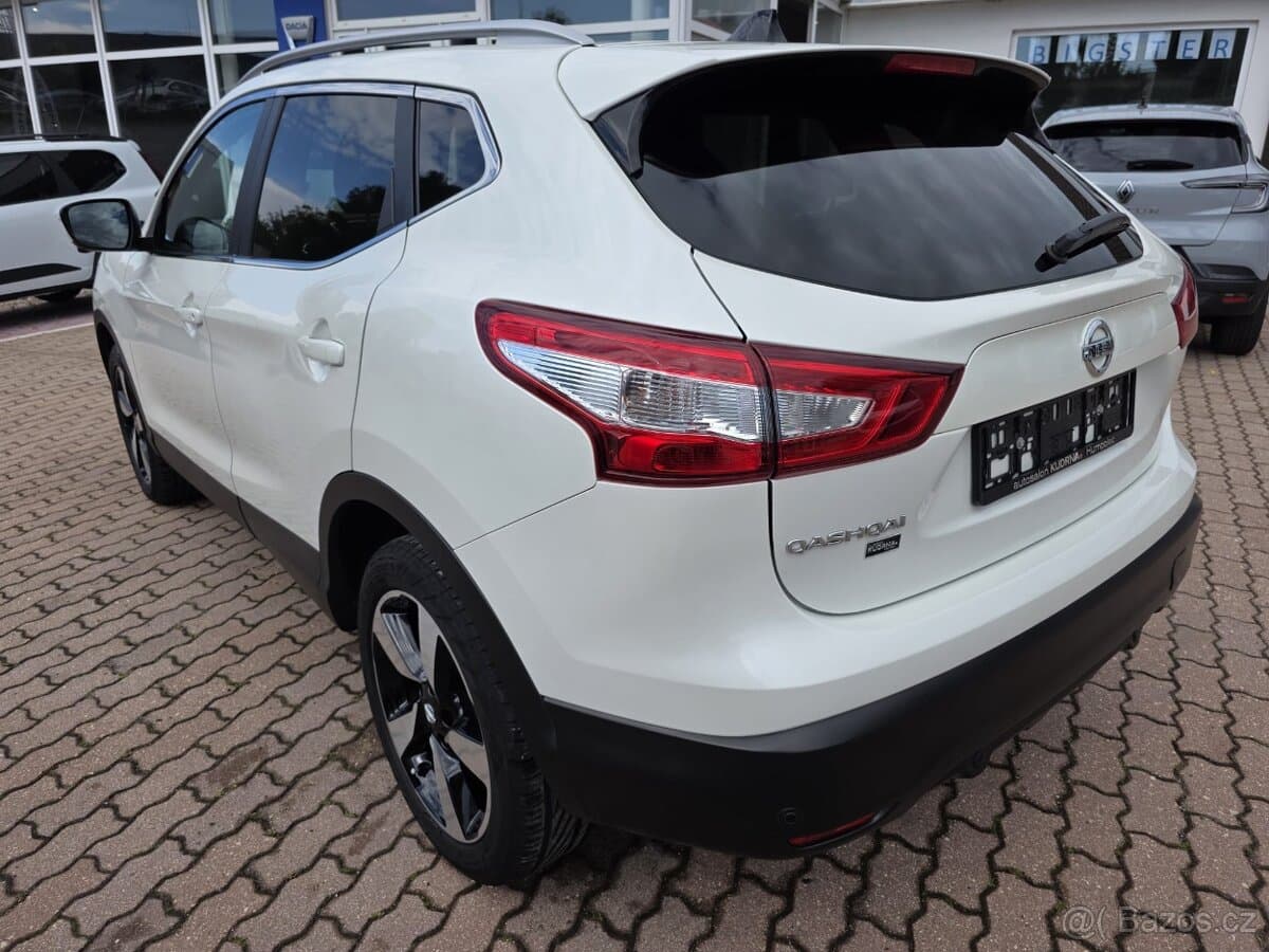 2017 Nissan QASHQAI - 9