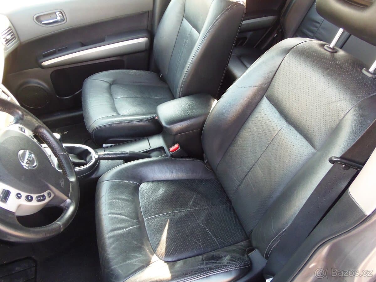 2010 Nissan X-TRAIL - 9