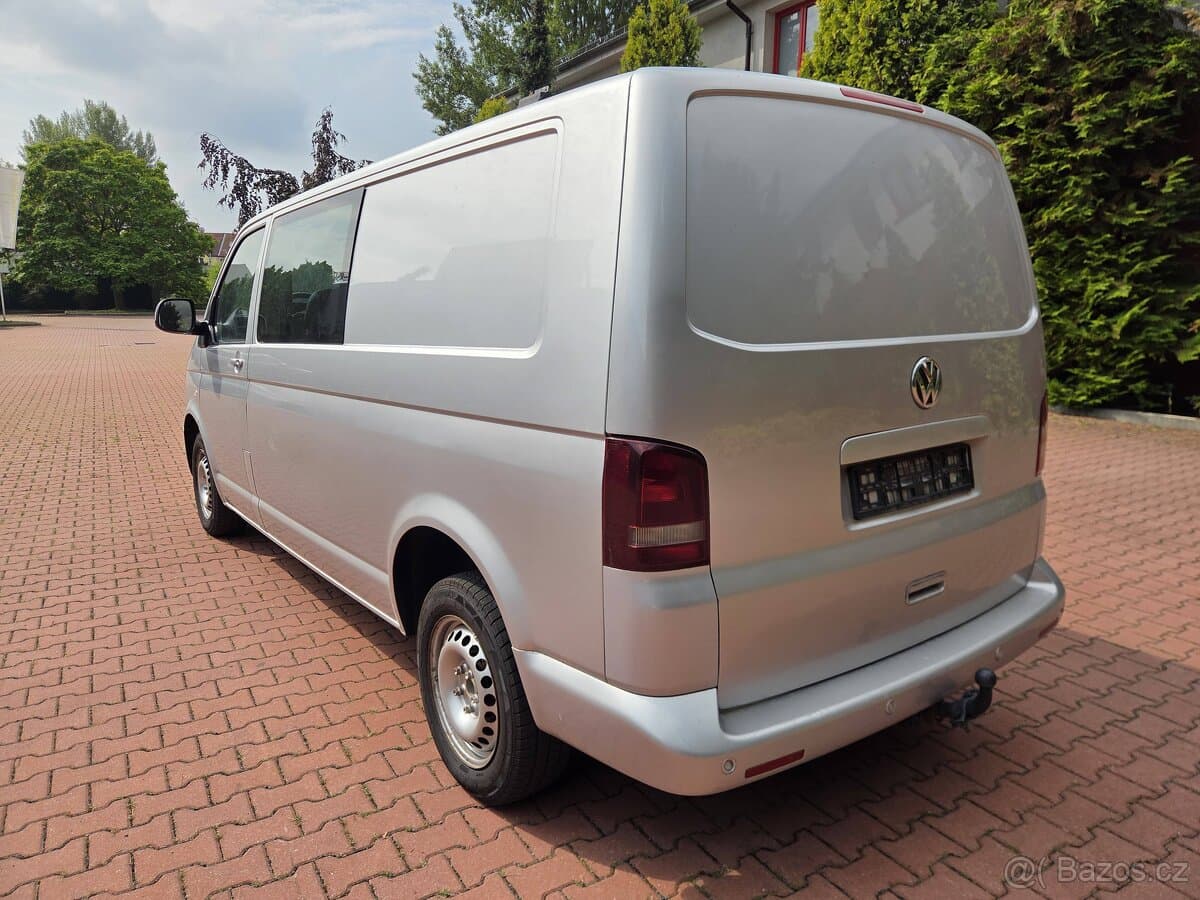 2011 Volkswagen TRANSPORTER - 9