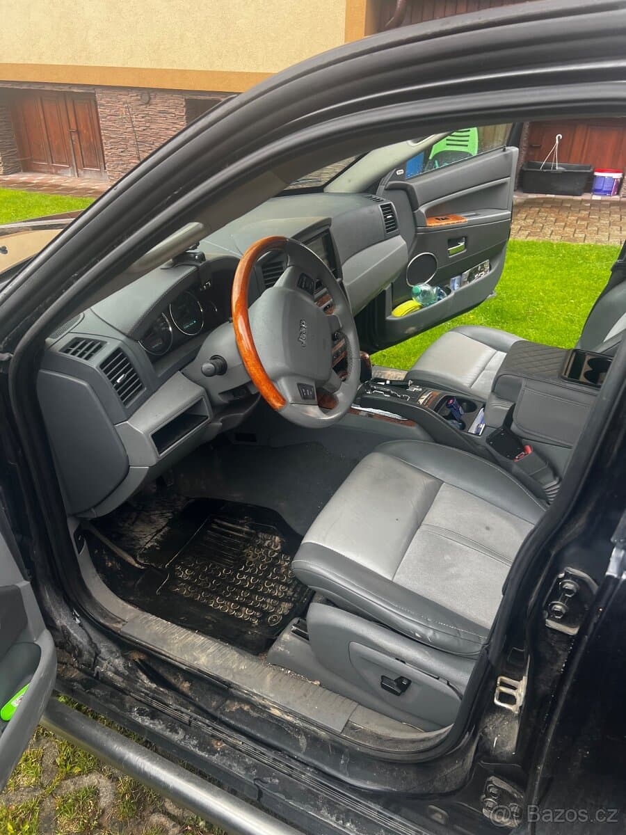Jeep CHEROKEE - 9