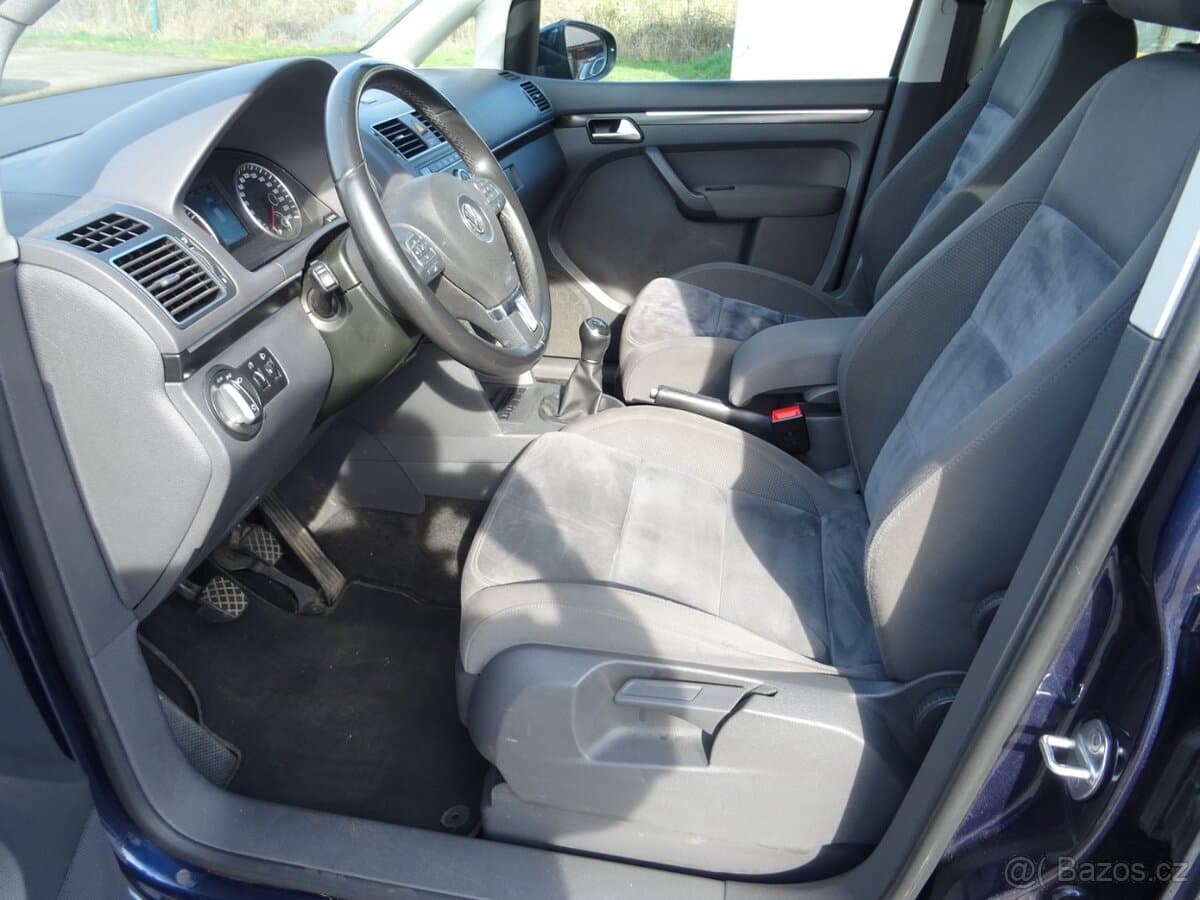 2013 Volkswagen TOURAN - 9