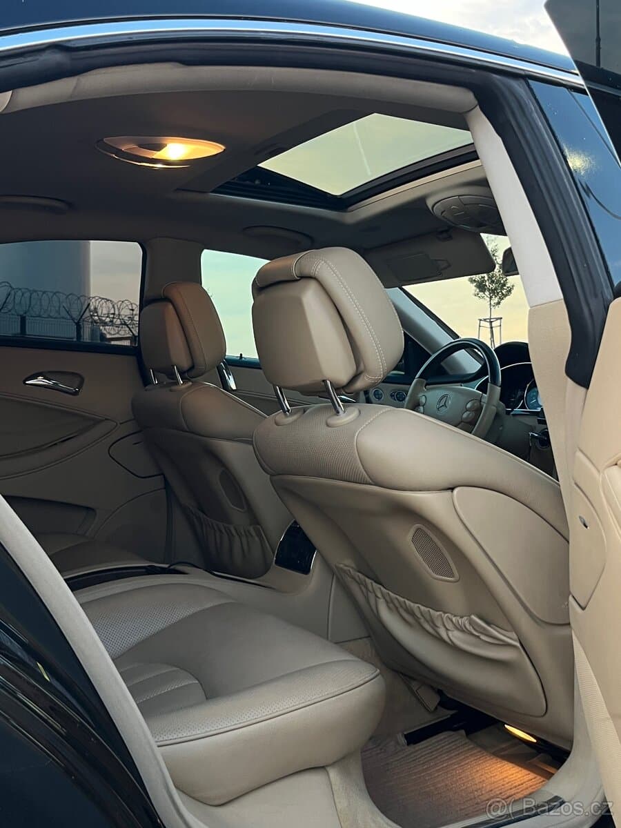 2006 Mercedes-Benz CLS - 9