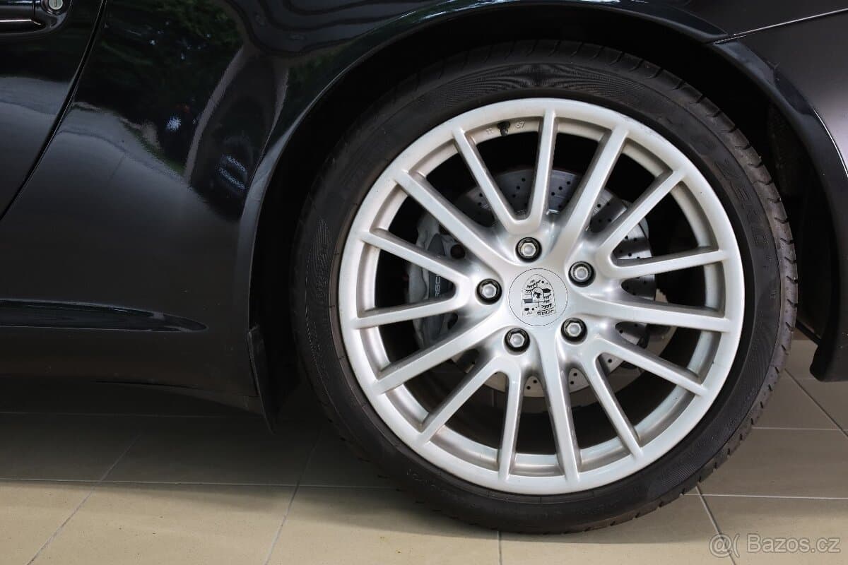 2009 Porsche 911 - 9
