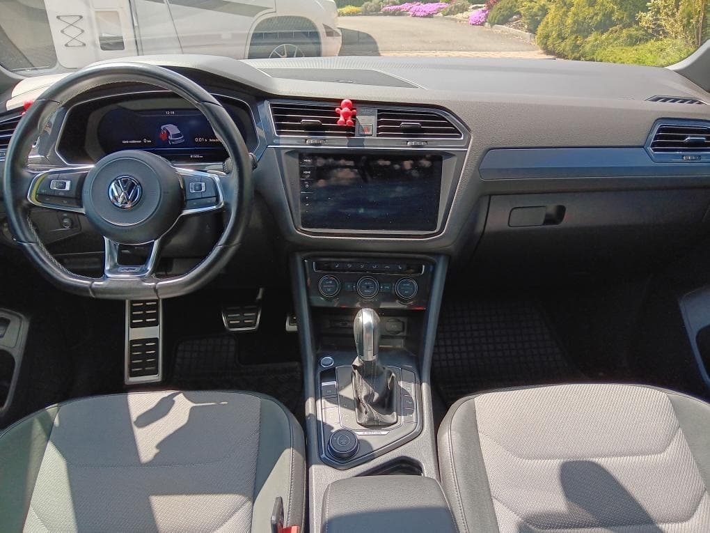 2018 Volkswagen TIGUAN - 9