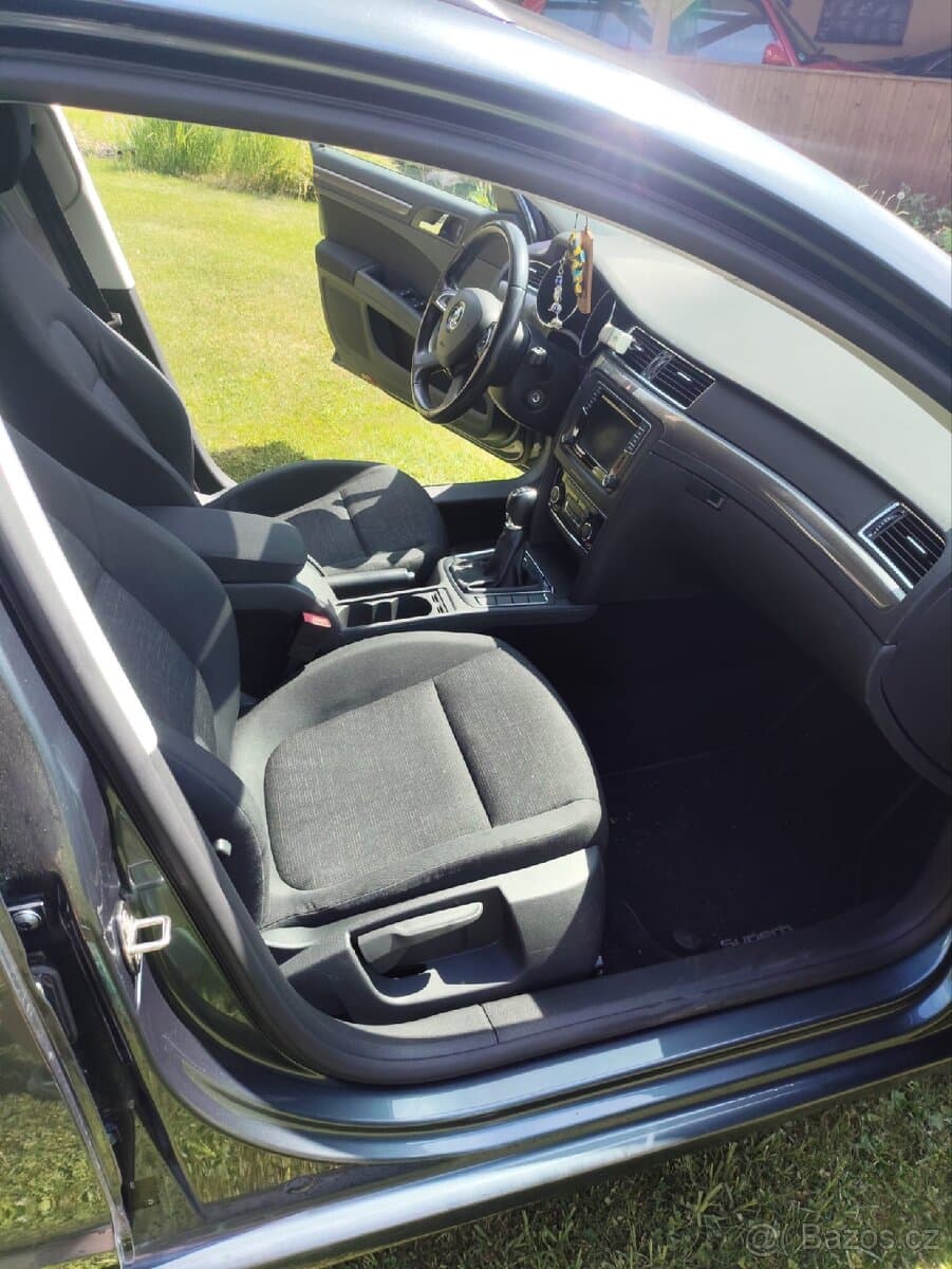 2014 Škoda SUPERB - 9