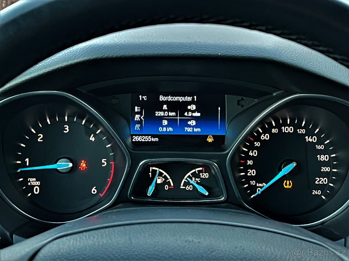 2015 Ford FOCUS - 9