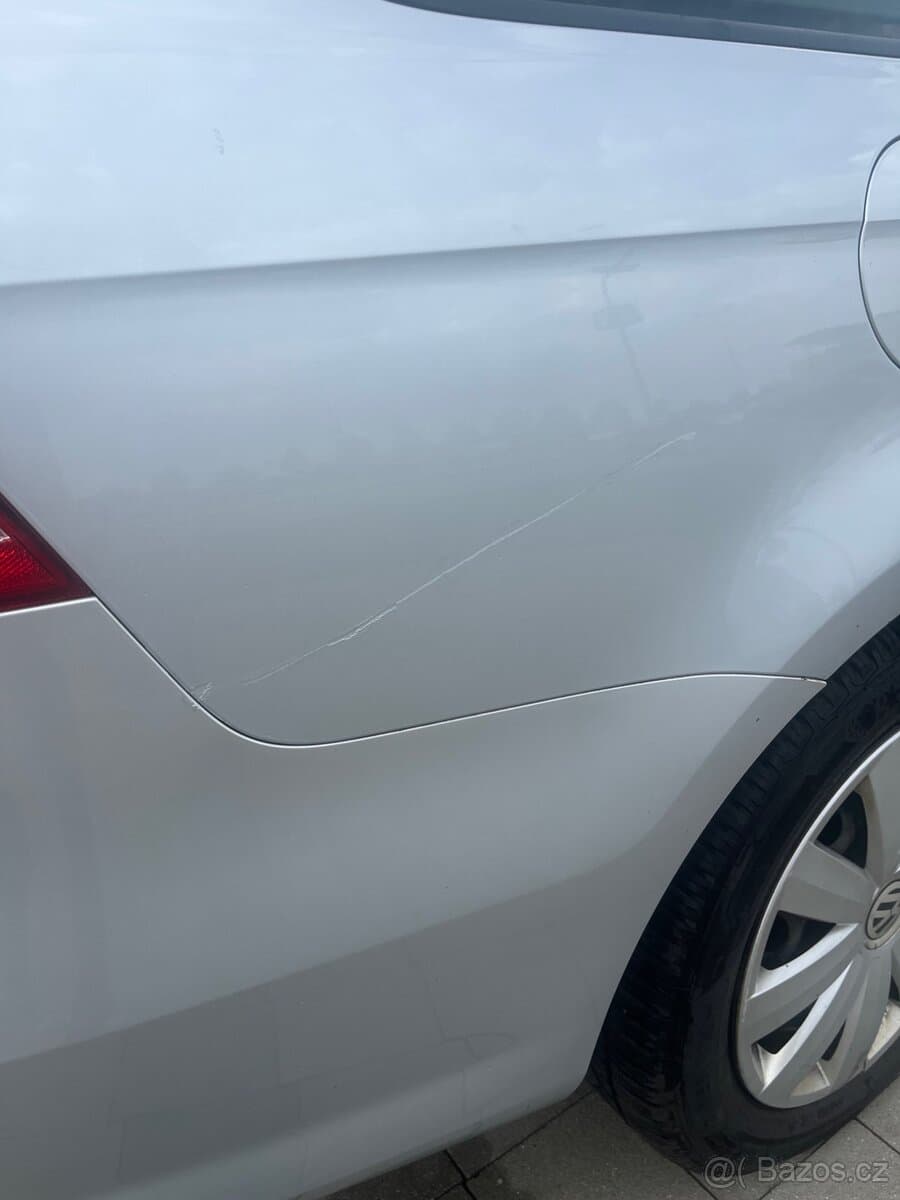 2014 Volkswagen PASSAT - 9