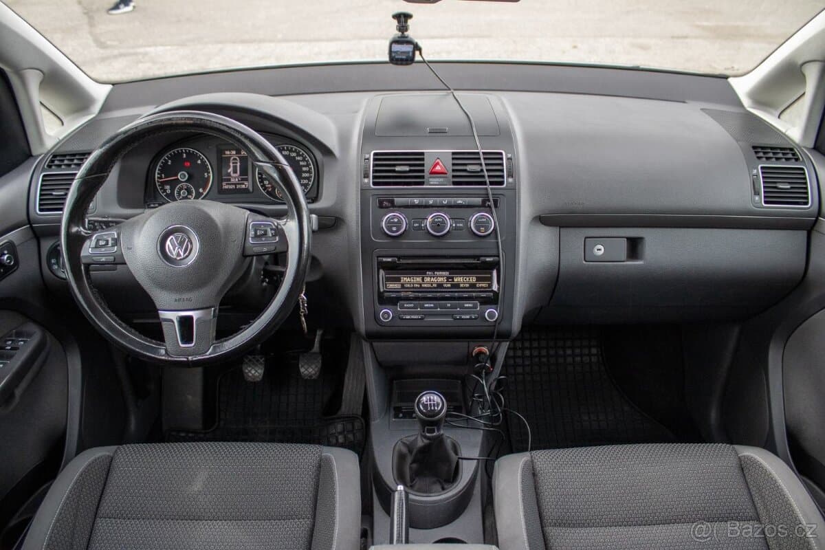2013 Volkswagen TOURAN - 9