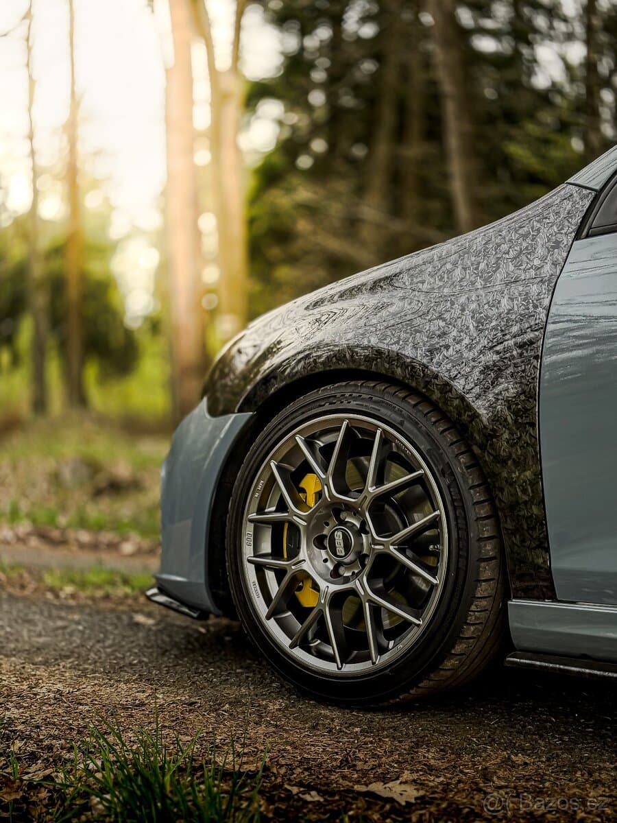 2012 Volkswagen GOLF - 9