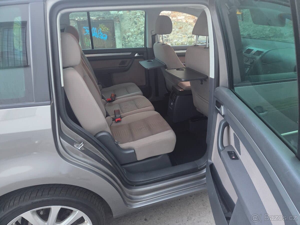 2007 Volkswagen TOURAN - 9