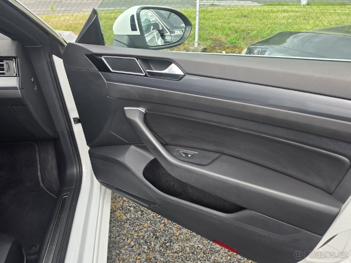2018 Volkswagen ARTEON - 9