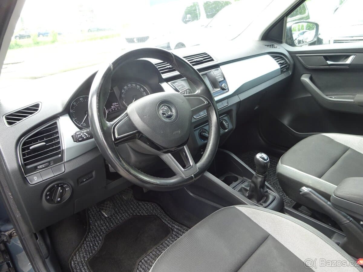 2017 Škoda FABIA - 9