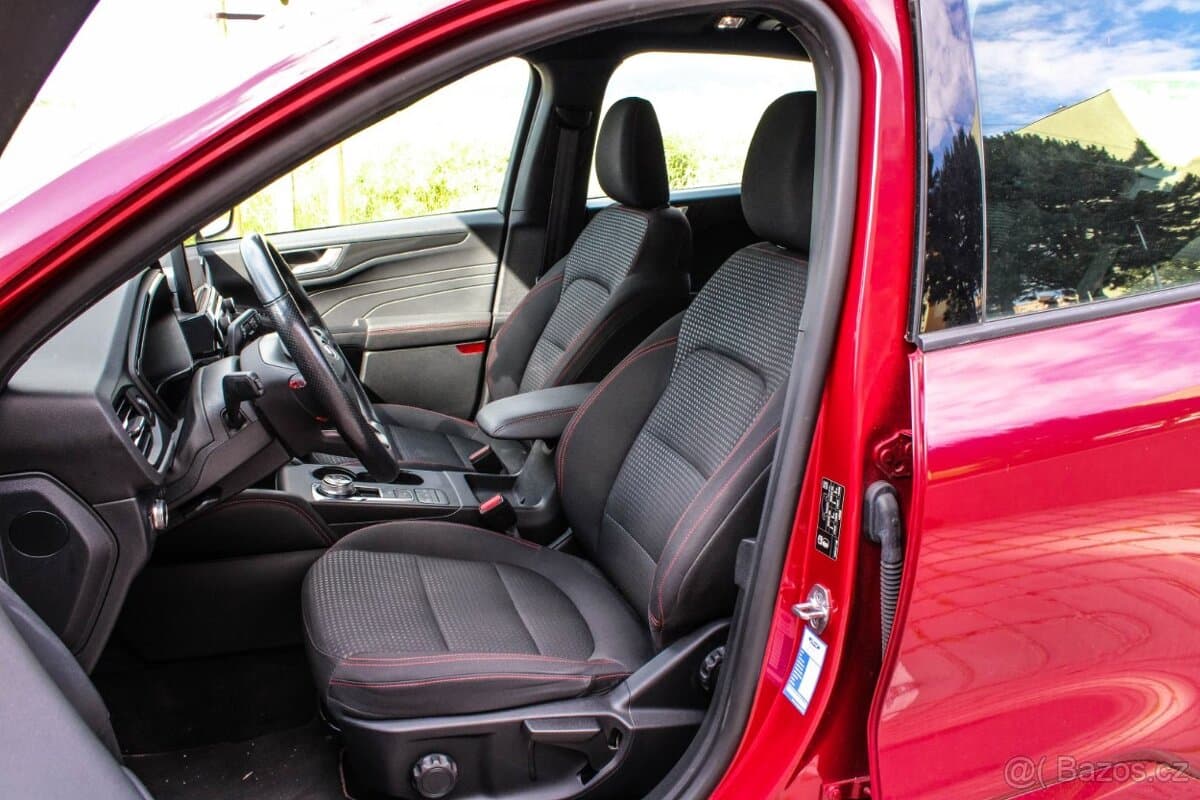 2021 Ford KUGA - 9