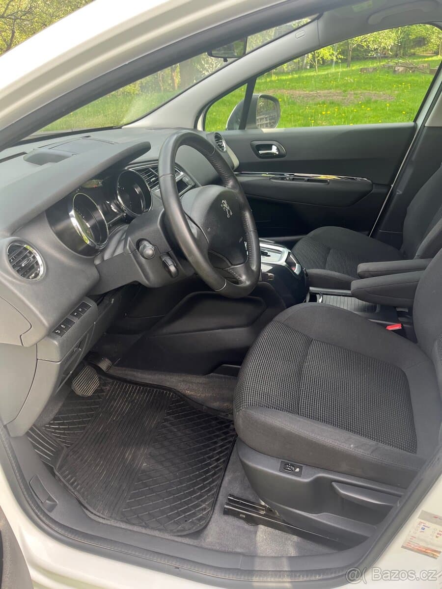 2016 Peugeot 5008 - 9