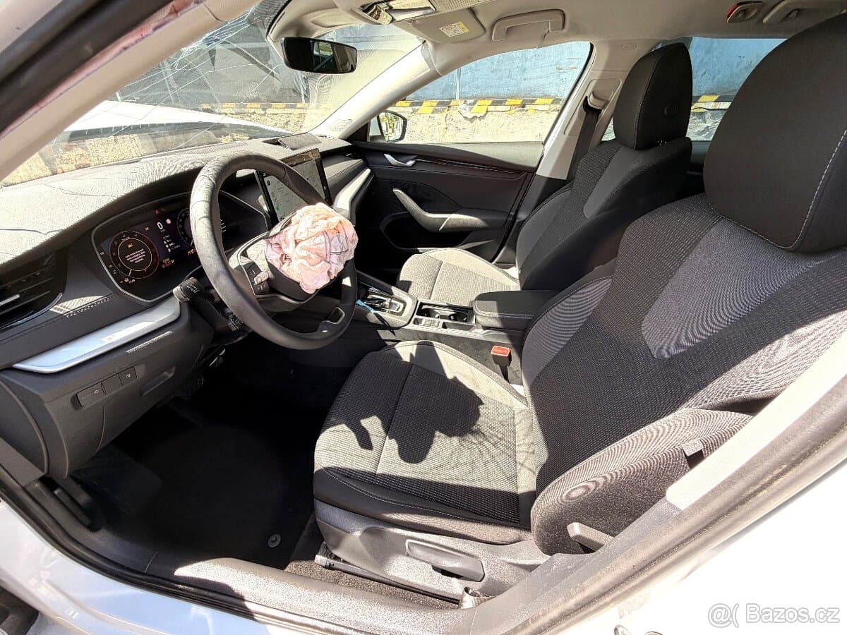 2025 Škoda OCTAVIA - 9