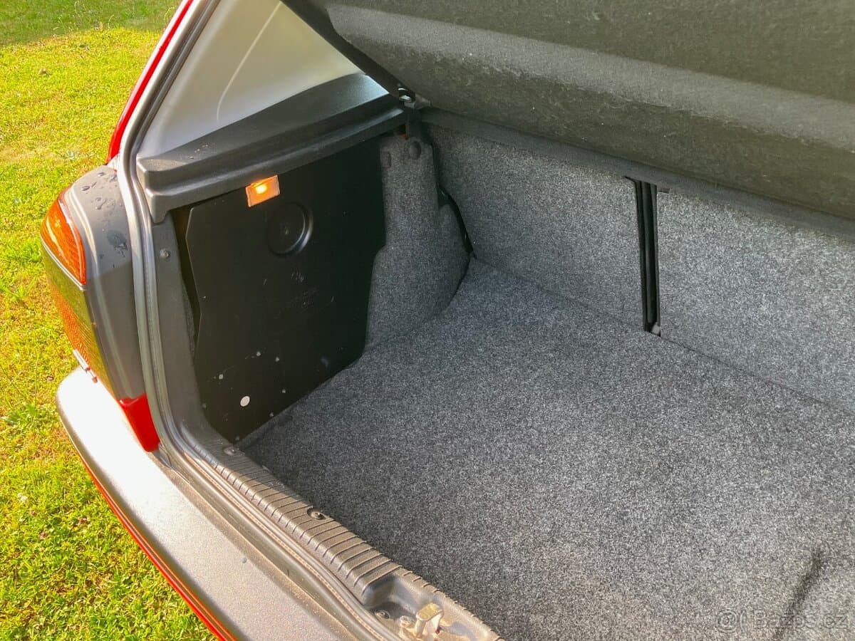 1996 Volkswagen GOLF - 9