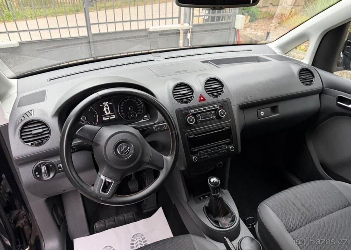 2013 Volkswagen CADDY - 9