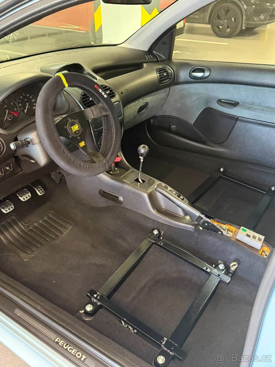 2000 Peugeot 206 - 9