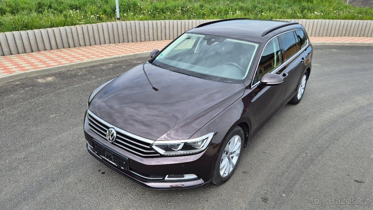 2019 Volkswagen PASSAT - 9