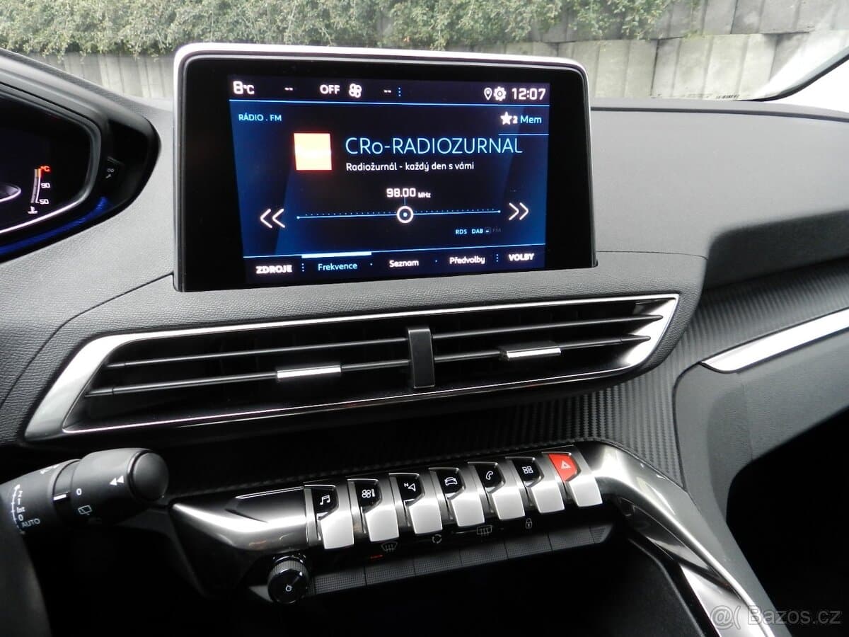 2021 Peugeot 3008 - 9