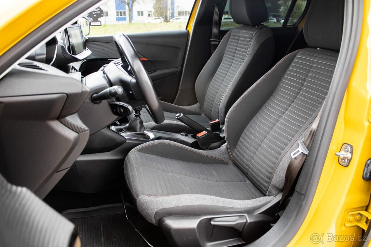 2020 Peugeot 208 - 9