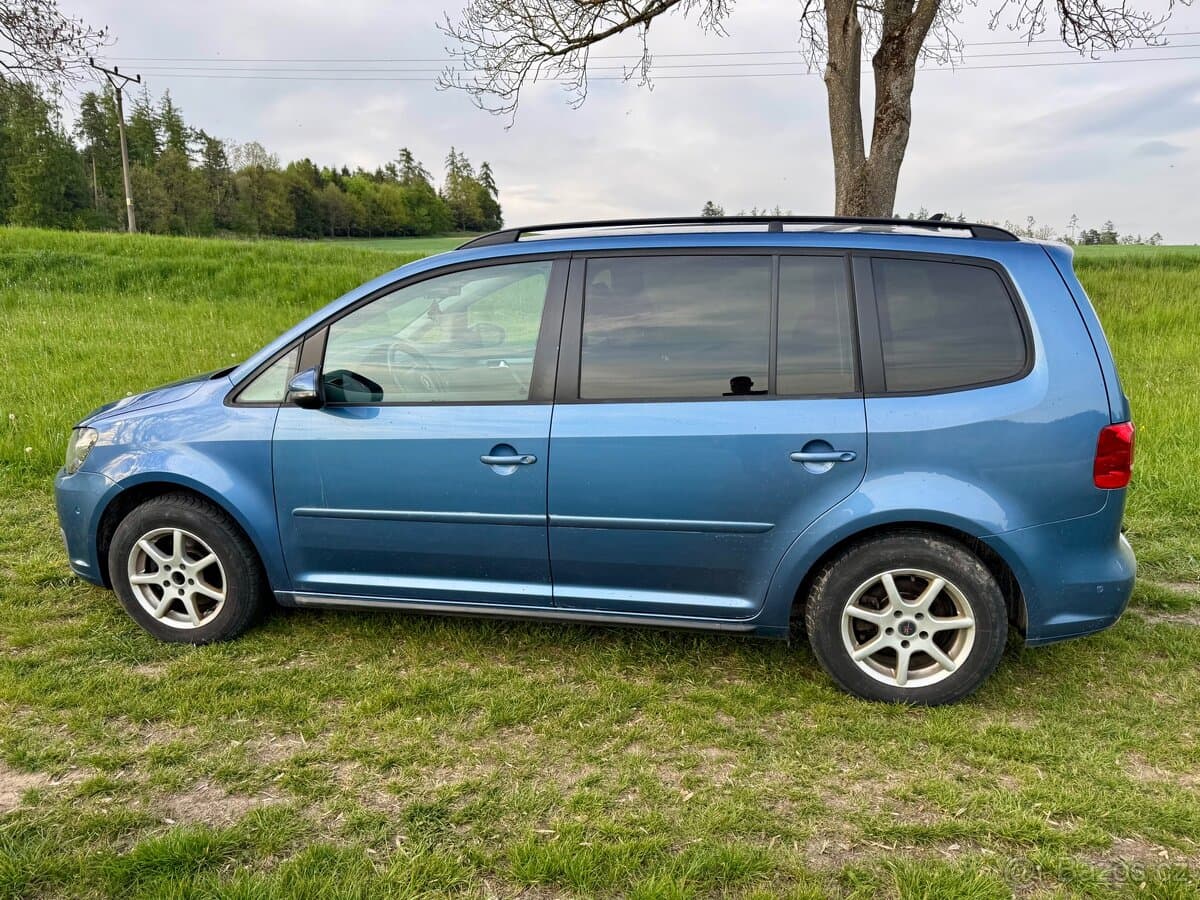 2012 Volkswagen TOURAN - 9
