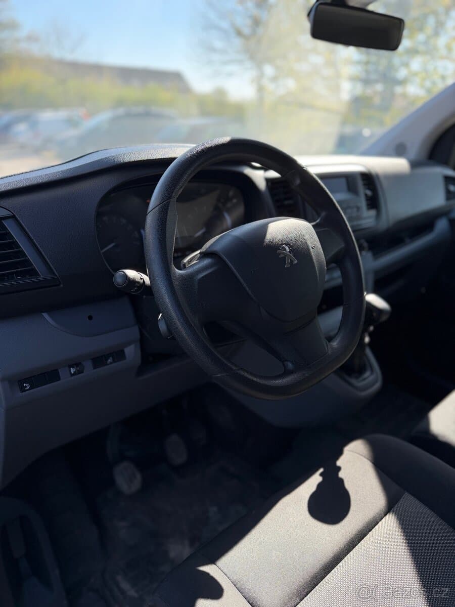 2021 Peugeot EXPERT - 9