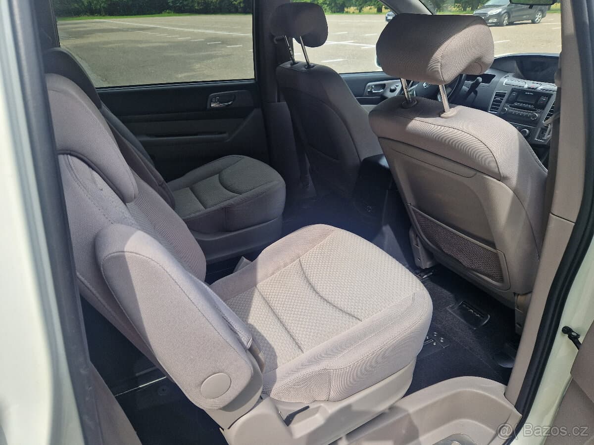 2017 SsangYong RODIUS - 9