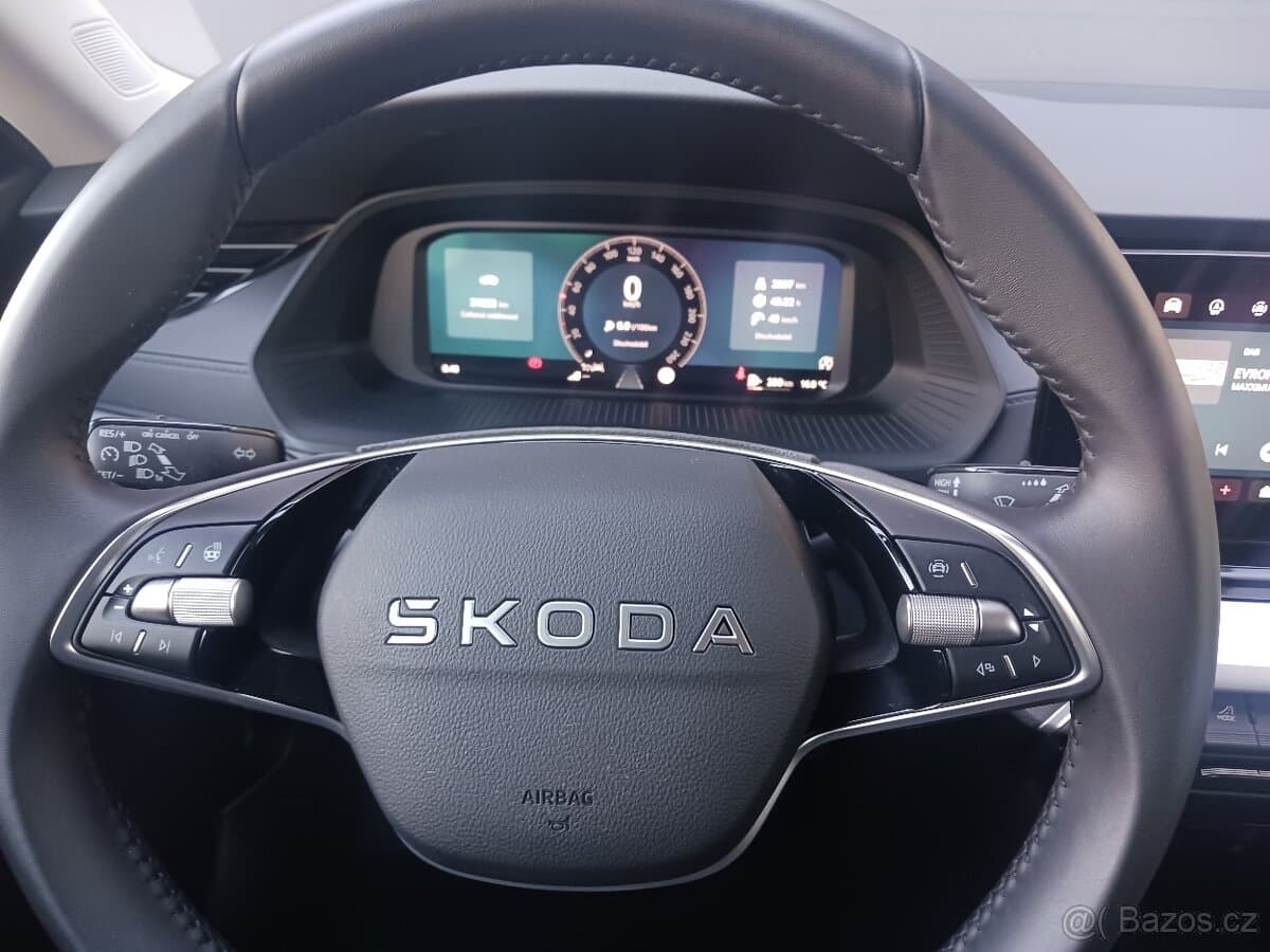 2025 Škoda OCTAVIA - 9