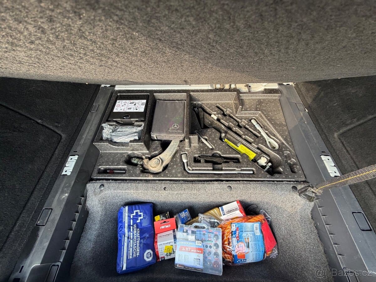 Mercedes-Benz M-CLASS - 9
