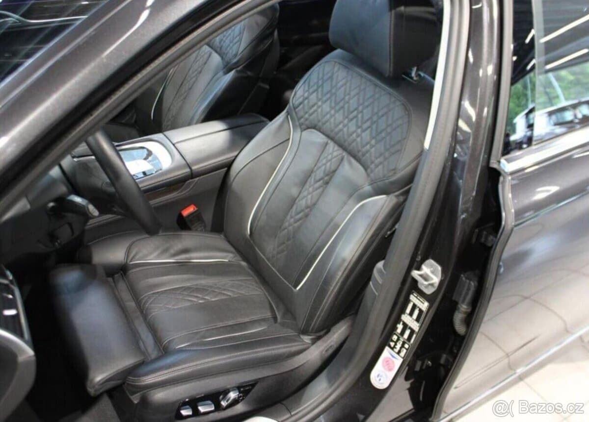 2022 BMW 7-SERIES - 9