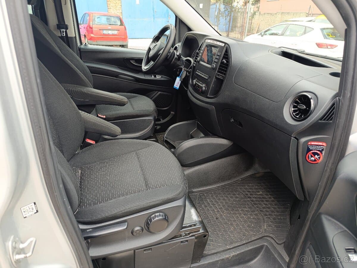 2021 Mercedes-Benz VITO - 9