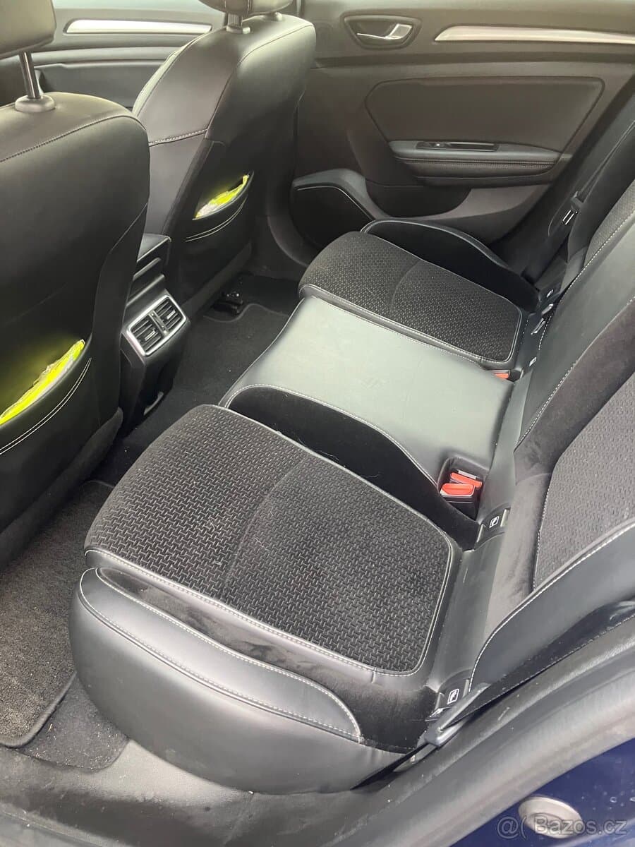 2019 Renault MEGANE - 9