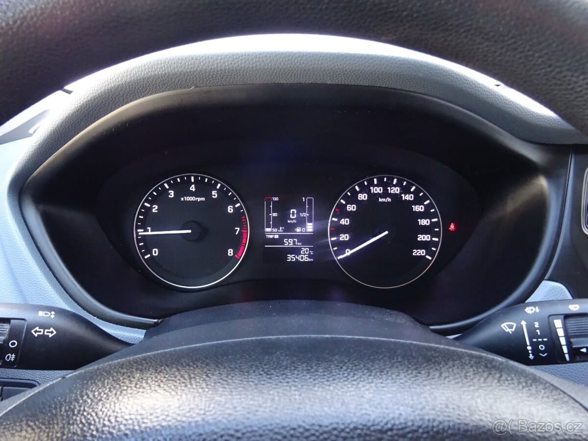 2016 Hyundai i20 - 9