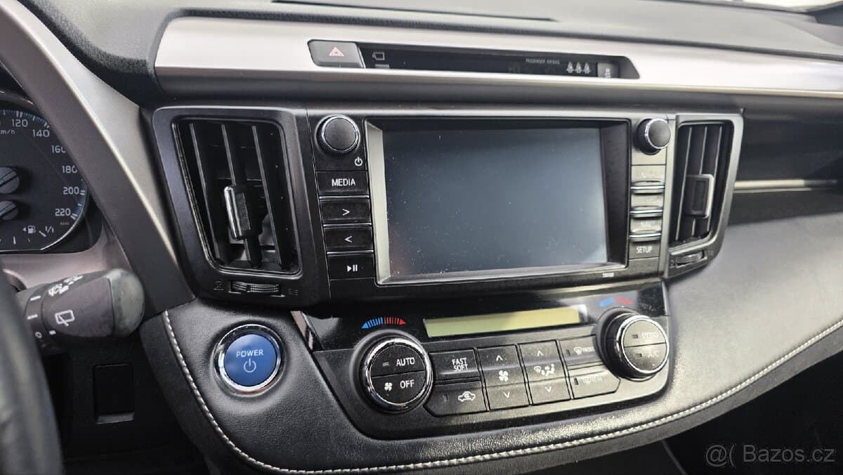 2019 Toyota RAV4 - 9