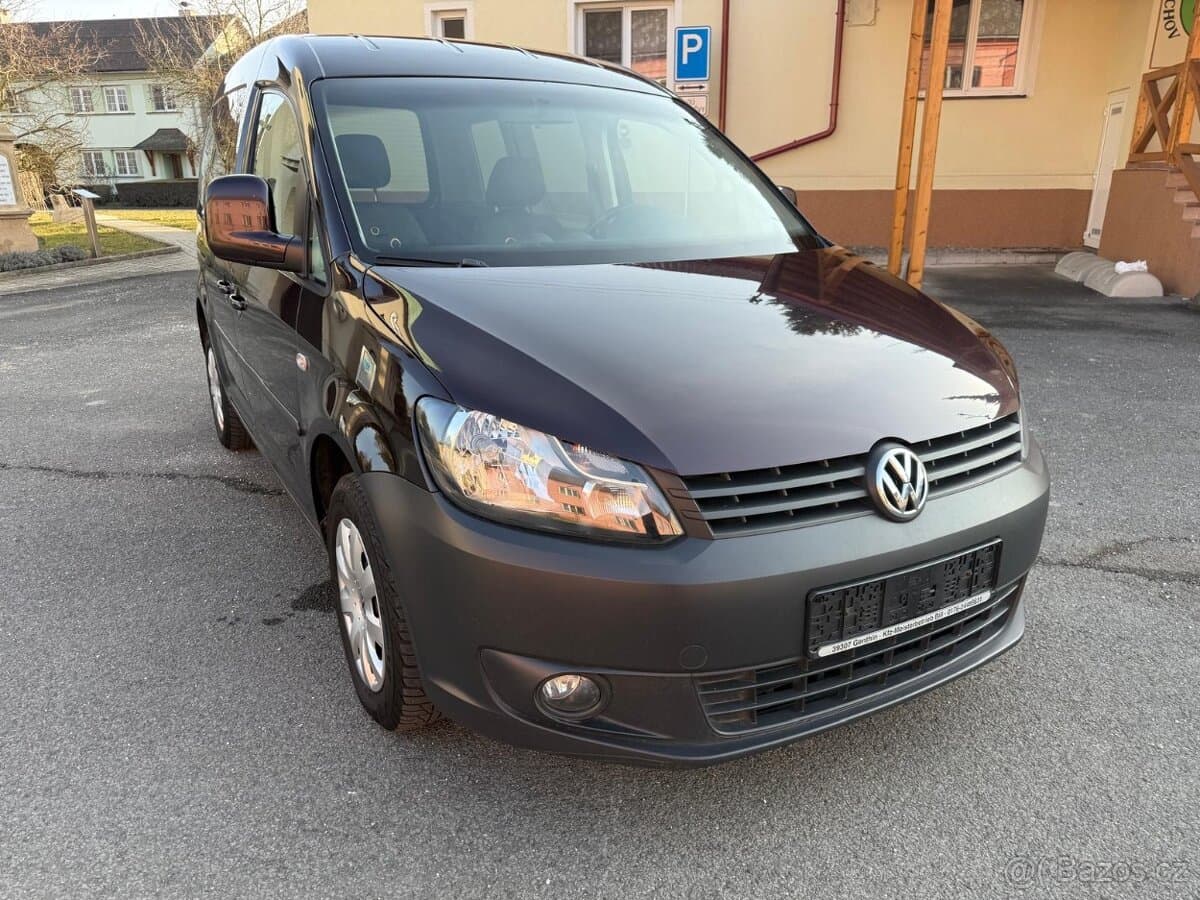 2011 Volkswagen CADDY - 9