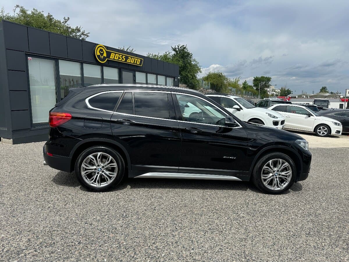 2017 BMW X1 - 9