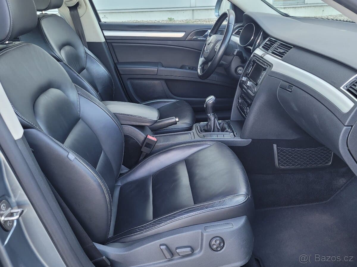 2010 Škoda SUPERB - 9